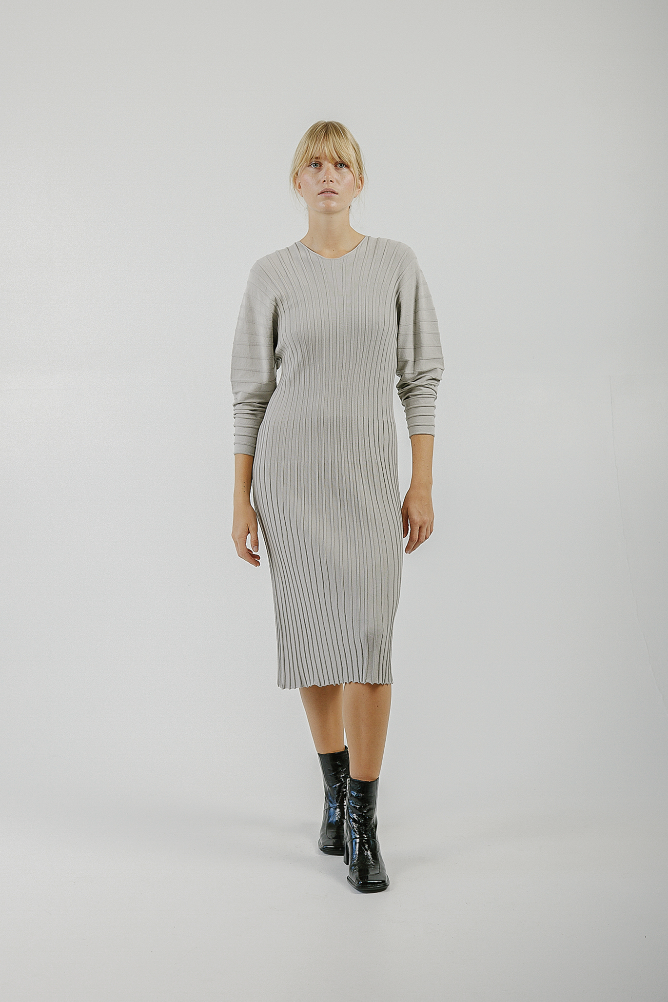 Knitwear midi clearance dress